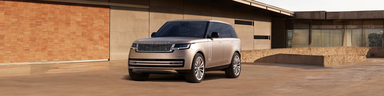 Range Rover Vogue First Edition