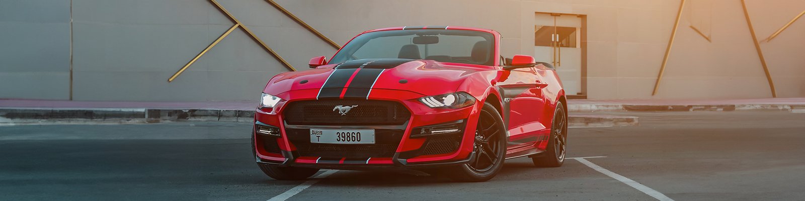 FORD MUSTANG CONVERTIBLE